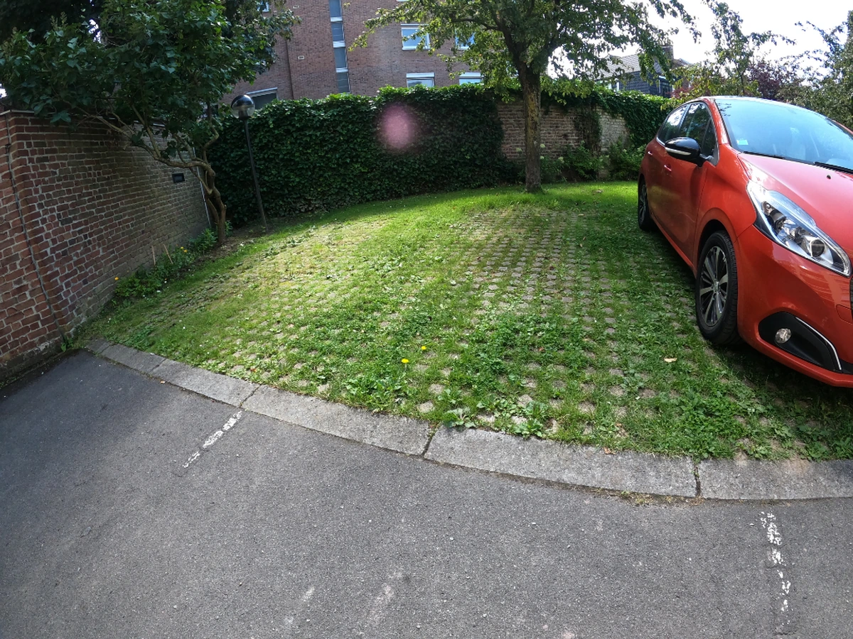 Image 0